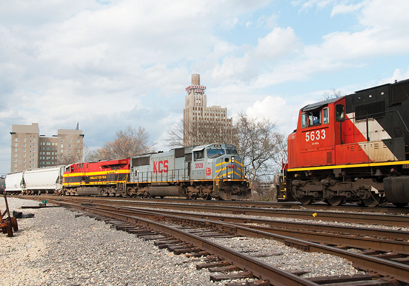 CN Says CP-KCS Filed Merger App Too Quickly