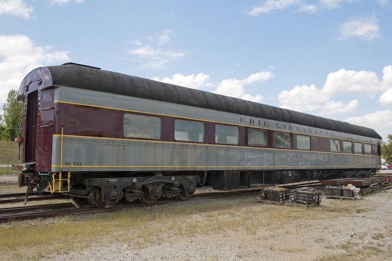 Historic Dining Cars Moving to New York Museum