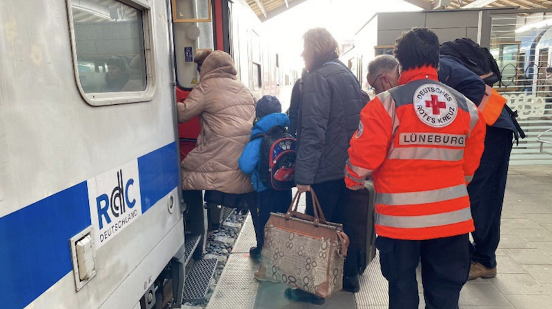 Railroad Development Corporation Helps Refugees Escape Ukraine