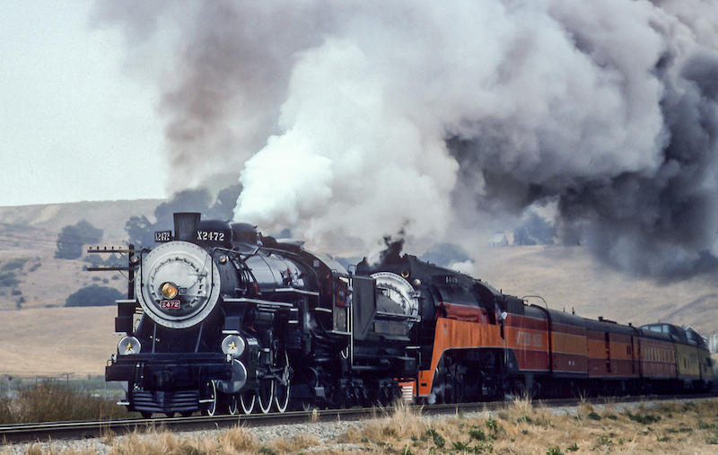 Southern Pacific 4-6-2 2472 to Lead Excursions For First Time Since 2015
