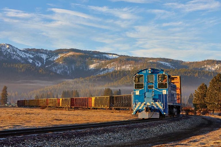 California's Quincy Railroad Railfan & Railroad Magazine