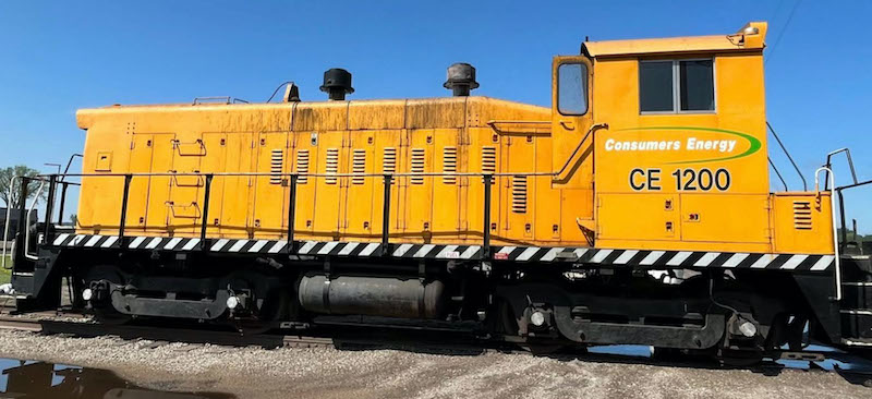 Switcher Donated to Steam Railroading Institute