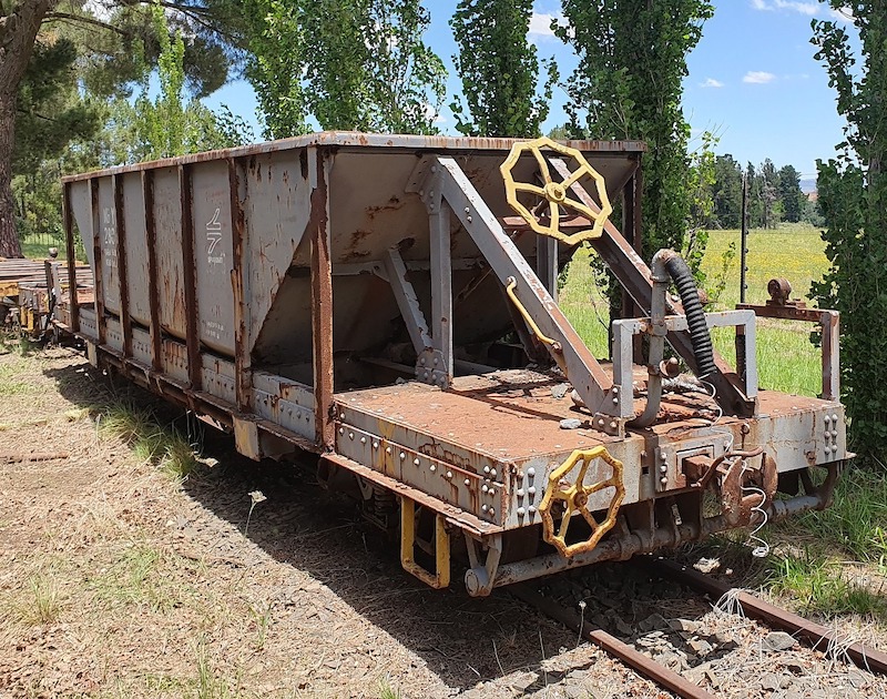 WW&F to Purchase Narrow Gauge South African Ballast Hoppers