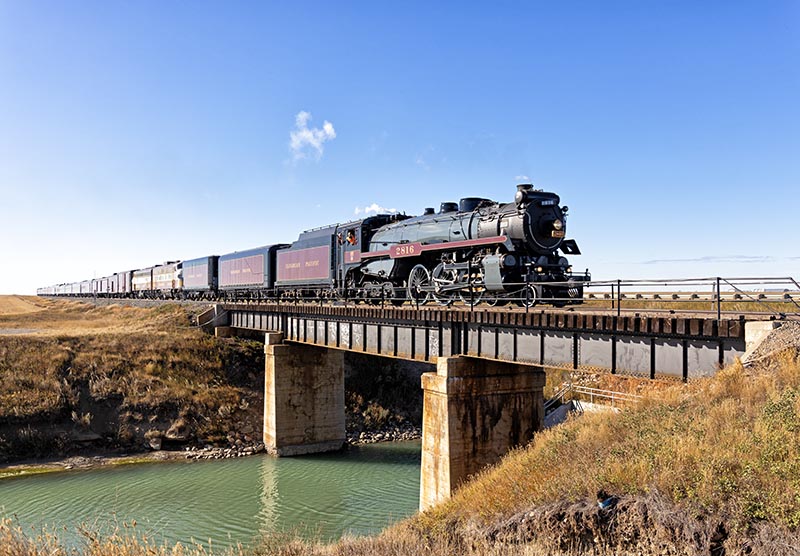 CP 2816 Embarks on Tri-Nation Tour, Train Tracker Launched