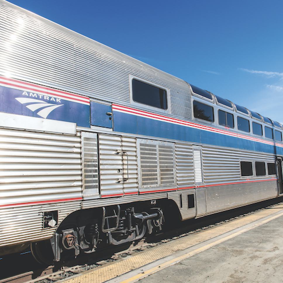 Naugatuck Acquires Ex-Santa Fe Cars