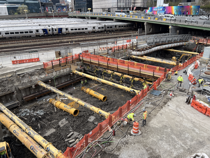 Trump Tries to ‘Terminate’ Hudson River Tunnel Funding