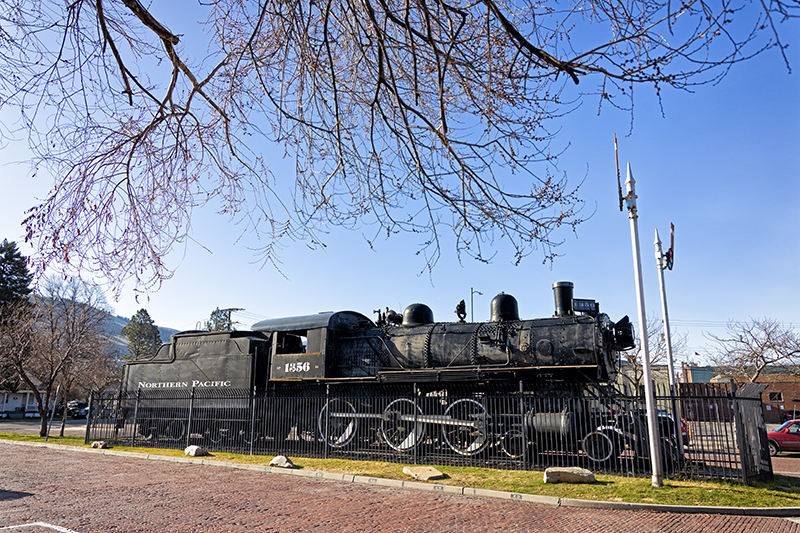 Cosmetic Restoration of NP 4-6-0 Underway in Montana