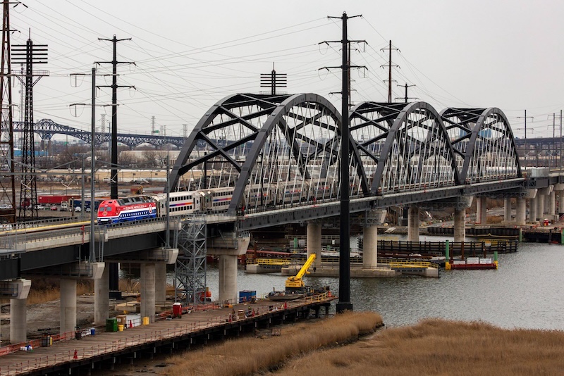 Amtrak and NJ Transit Open First Track of New Portal North Bridge