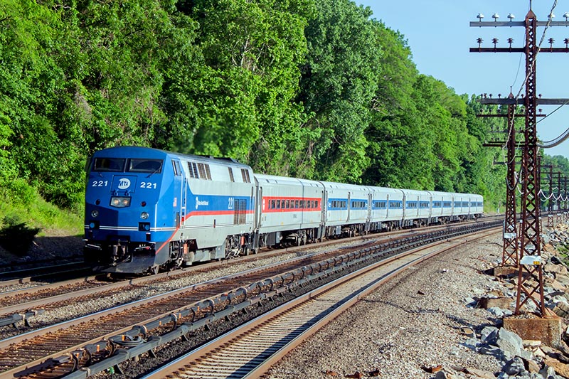 Adirondack Railroad Acquires Metro-North P32 ‘Genesis’ Locomotive